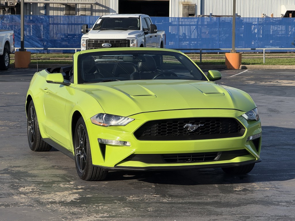 2020 Ford Mustang Image 5