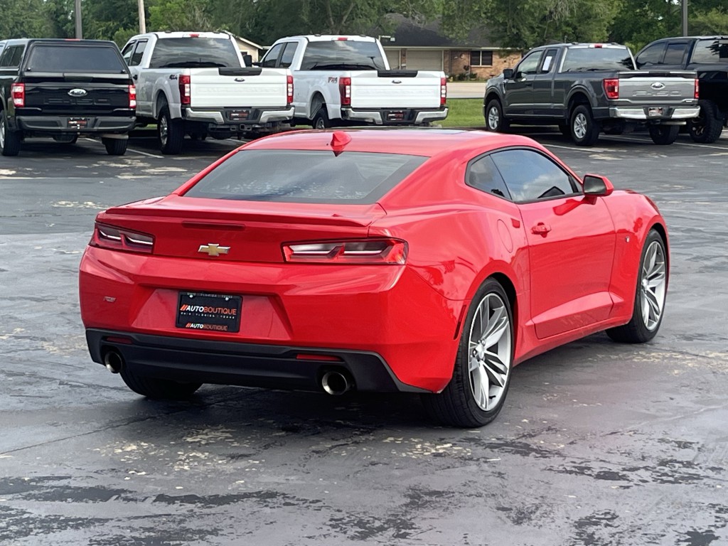 2018 Chevrolet Camaro Image 8