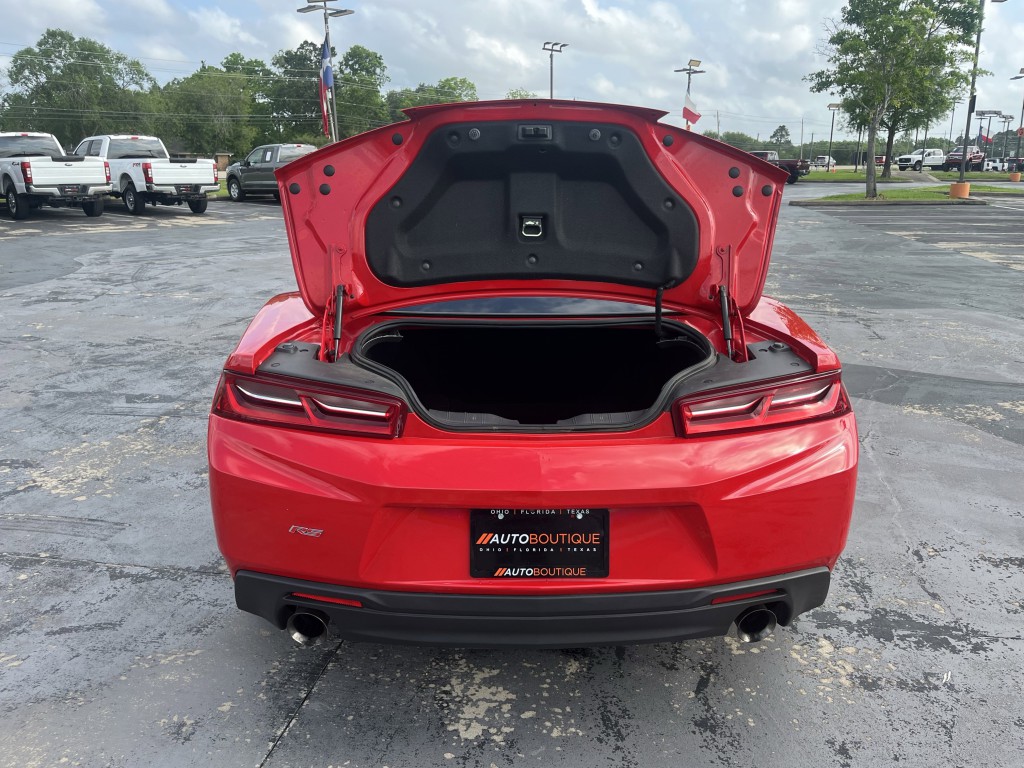 2018 Chevrolet Camaro Image 12