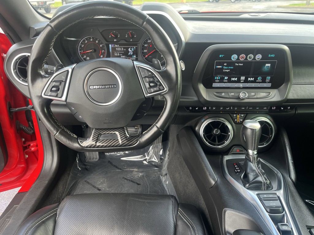 2018 Chevrolet Camaro Image 16