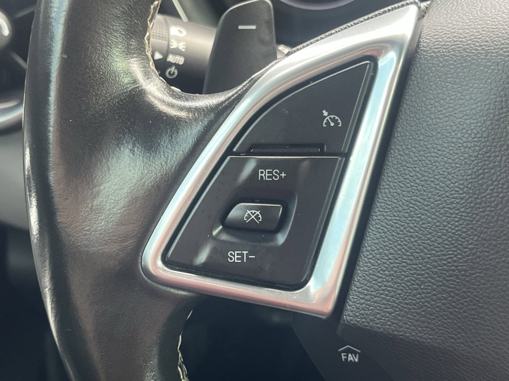 2018 Chevrolet Camaro Image 18