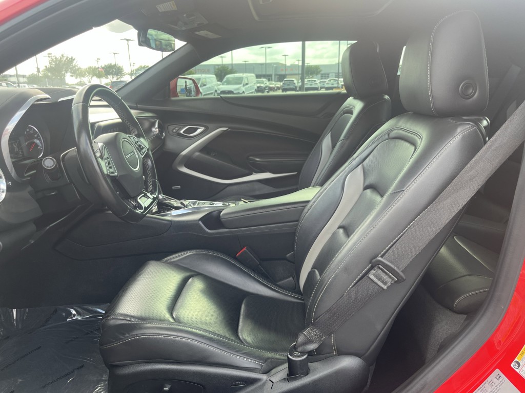 2018 Chevrolet Camaro Image 27