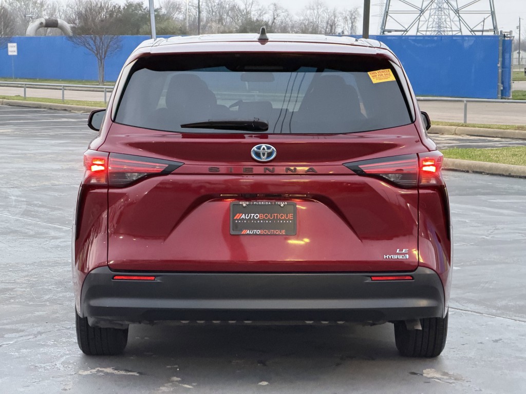 2021 Toyota Sienna Image 8