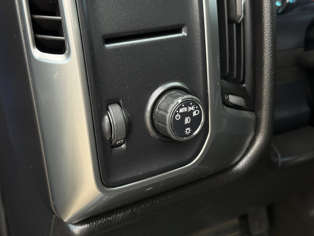 2017 Chevrolet Silverado 1500 Image 25