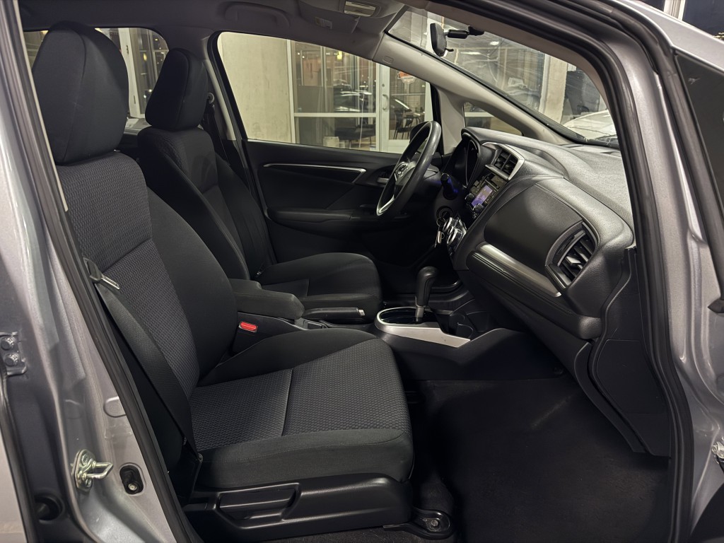 2020 Honda Fit Image 27