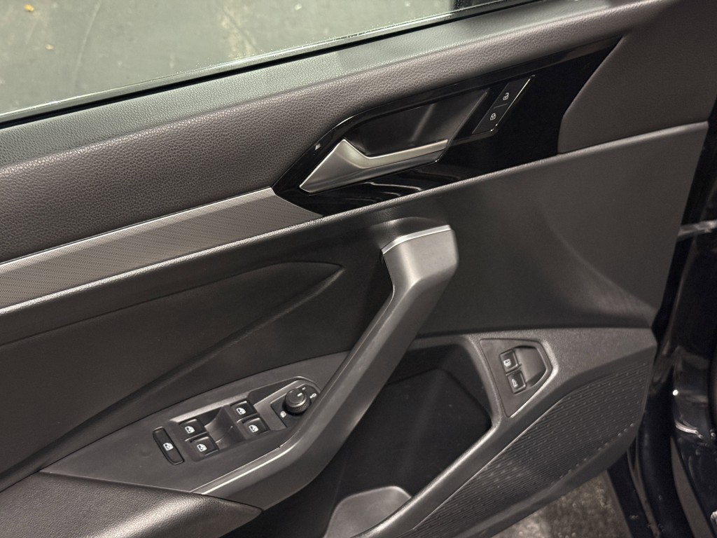 2020 Volkswagen Jetta Image 24