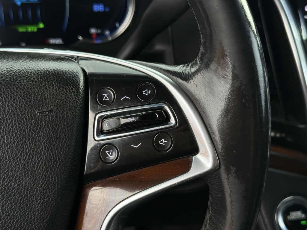 2018 Cadillac Escalade Image 18