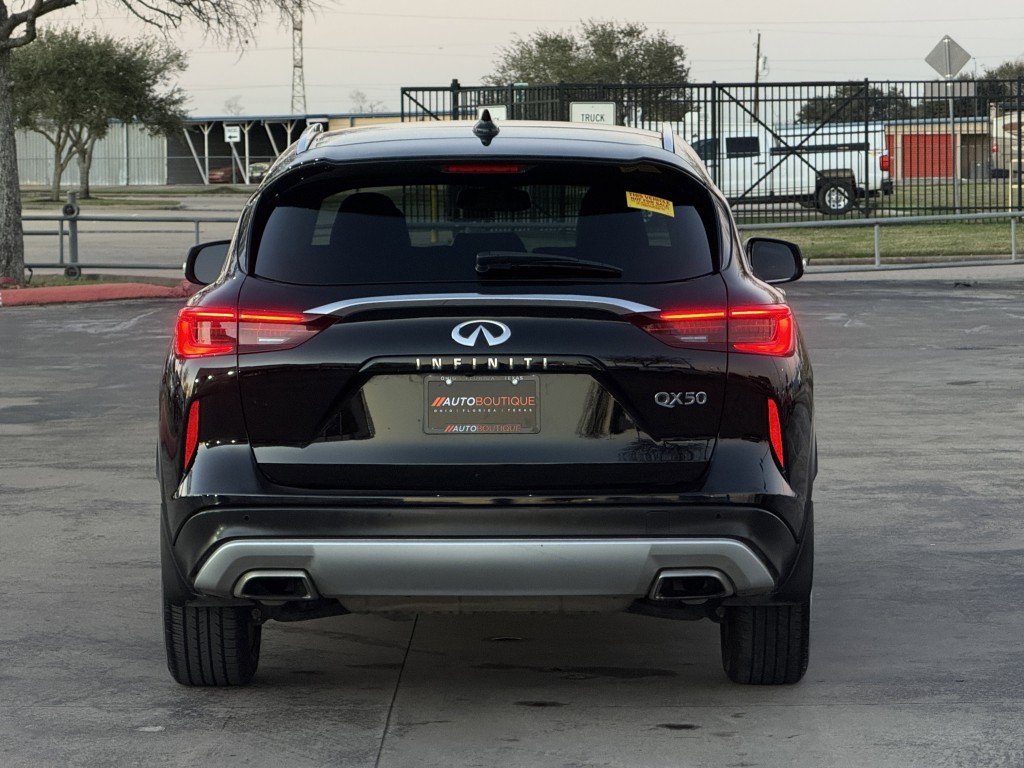 2022 INFINITI QX50 Image 8