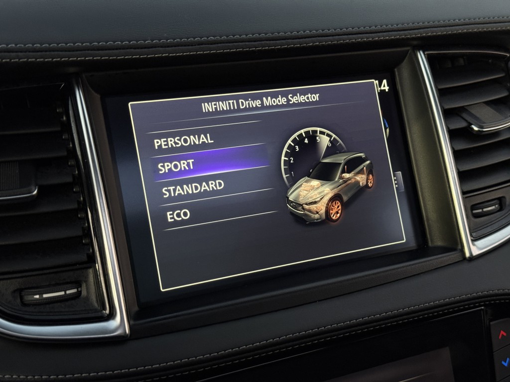 2022 INFINITI QX50 Image 25