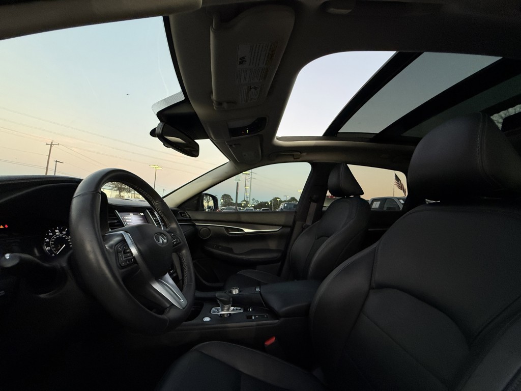 2022 INFINITI QX50 Image 31