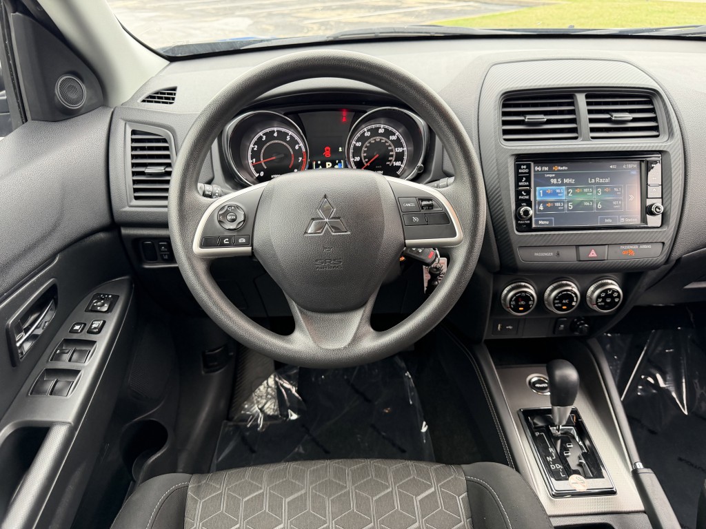 2024 Mitsubishi Outlander Image 14