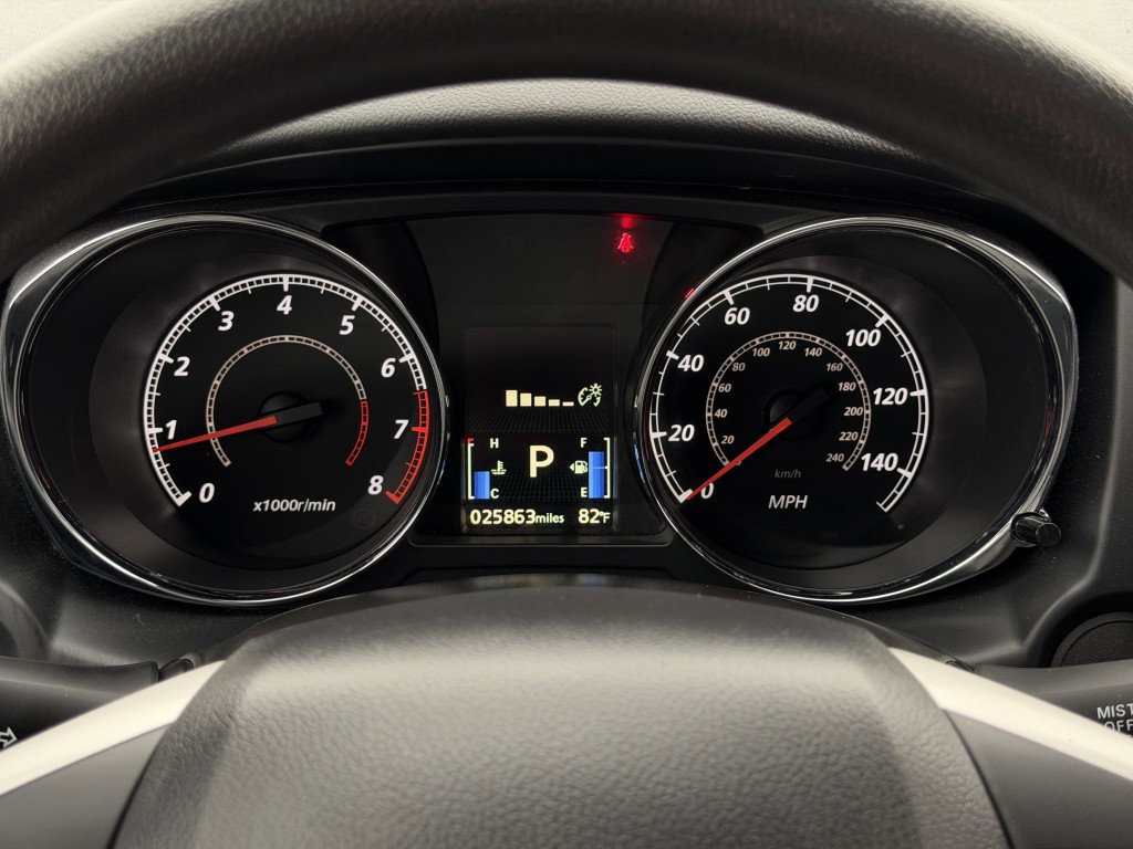 2024 Mitsubishi Outlander Image 18