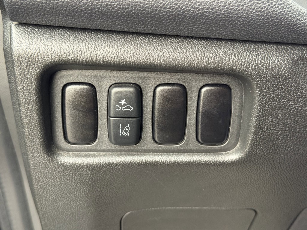 2024 Mitsubishi Outlander Image 22