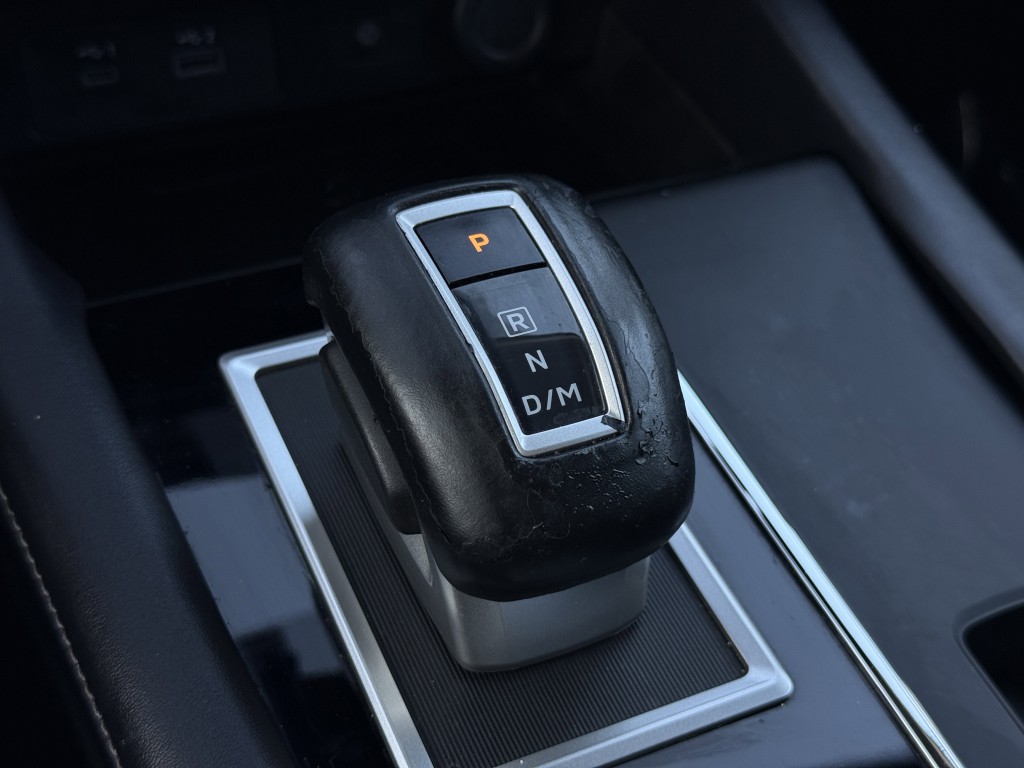 2022 Mitsubishi Outlander Image 25