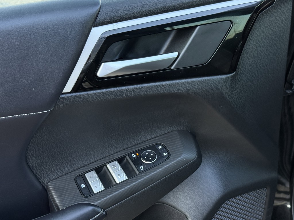 2022 Mitsubishi Outlander Image 27