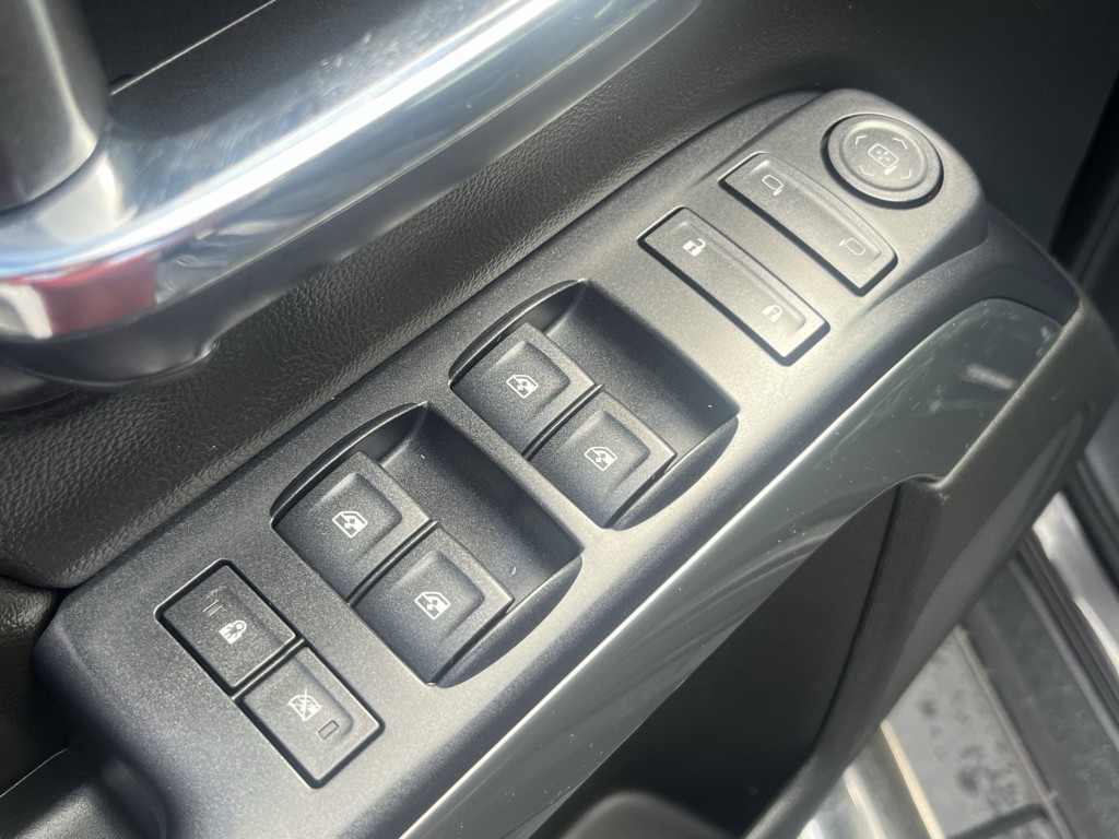 2015 Chevrolet Silverado 1500 Image 26