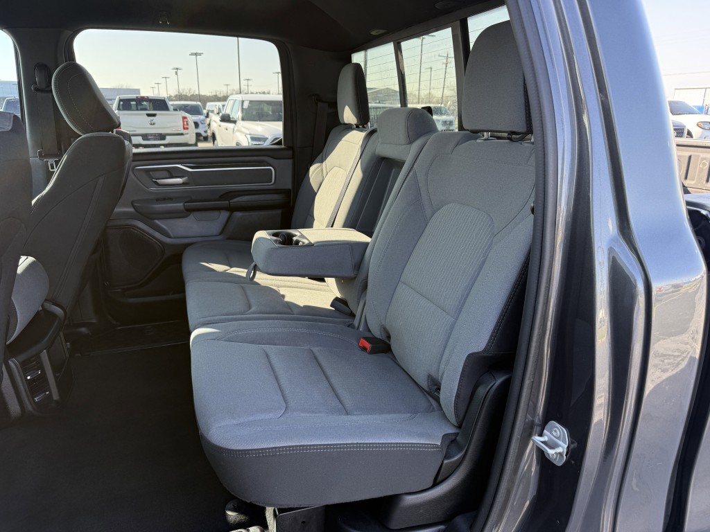 2022 RAM 1500 Image 31