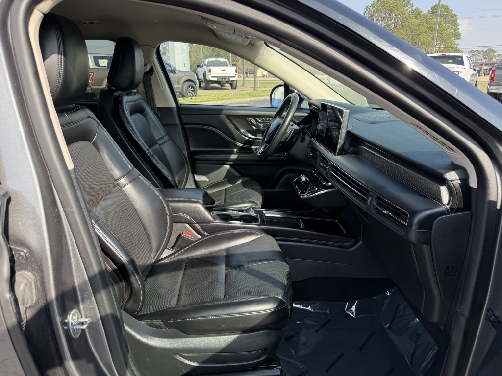 2024 Lincoln Corsair Image 29