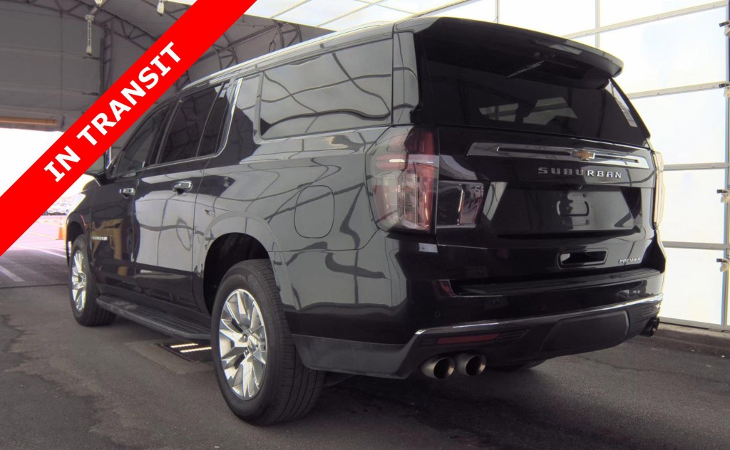 2023 Chevrolet Suburban Image 7