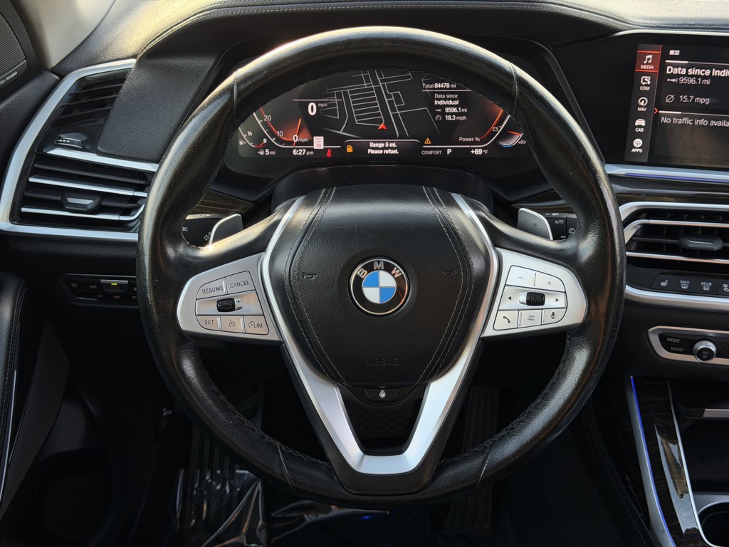 2021 BMW X7 Image 15