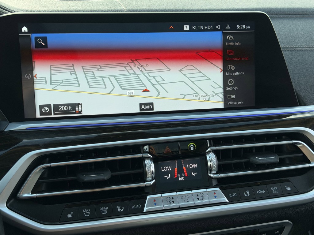 2021 BMW X7 Image 20