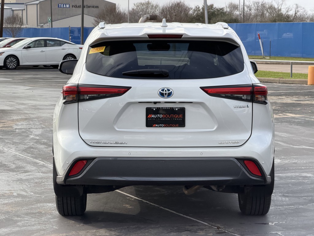 2023 Toyota Highlander Image 7