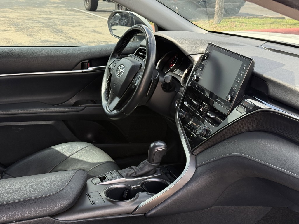2022 Toyota Camry Image 15