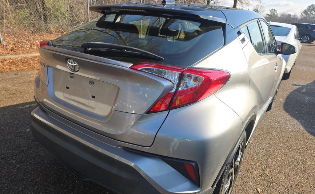 2020 Toyota C-HR Image 6