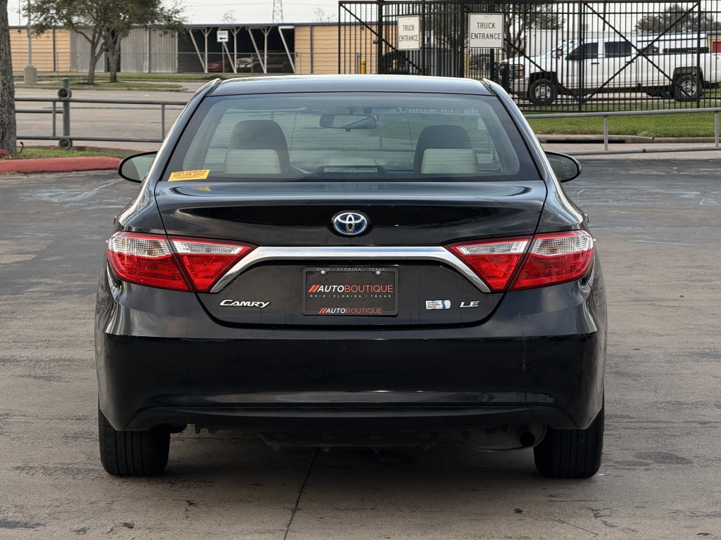 2015 Toyota Camry Image 7