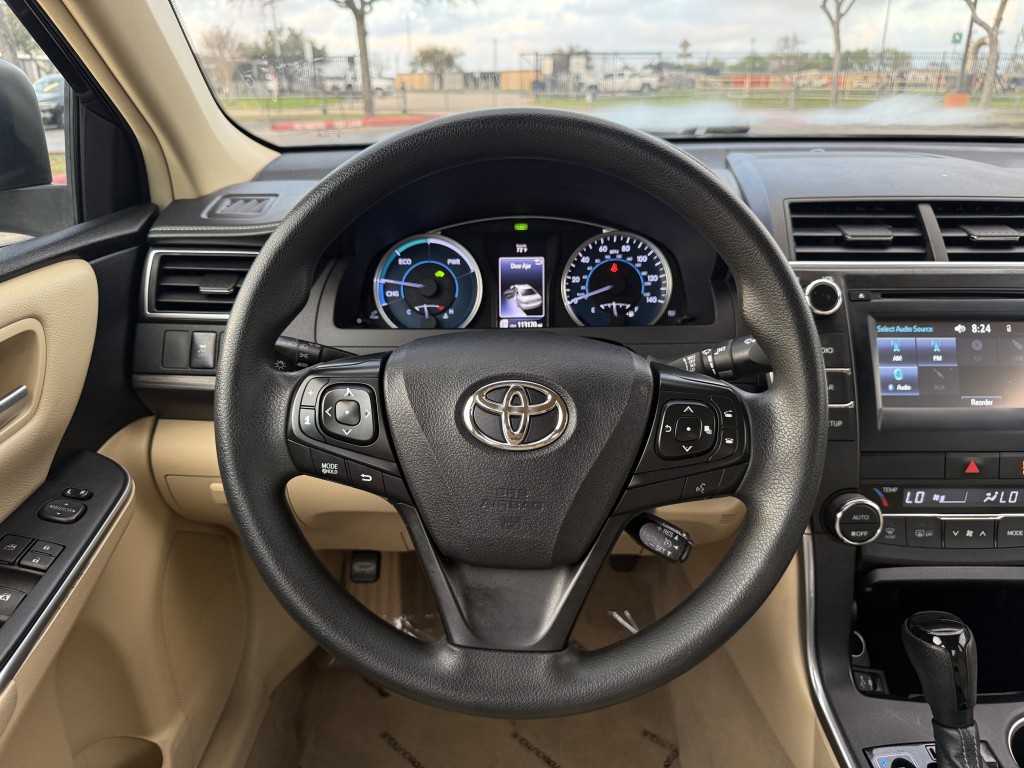 2015 Toyota Camry Image 13