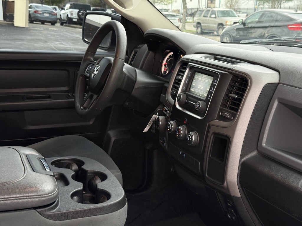 2018 RAM 1500 Image 16
