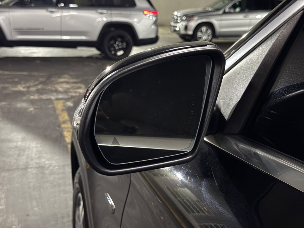 2019 Mercedes-Benz GLC-Class Image 12