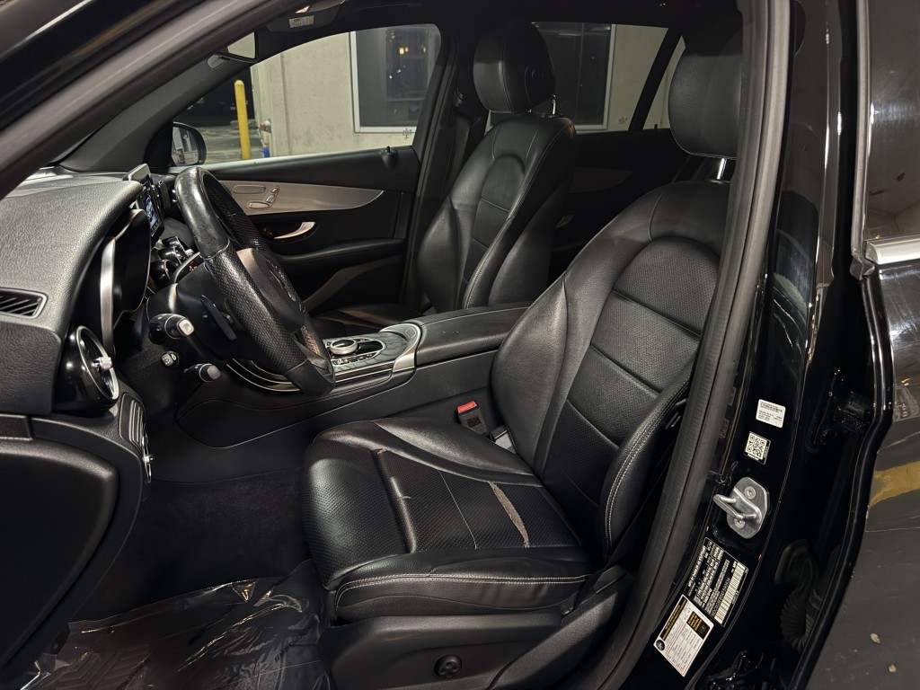 2019 Mercedes-Benz GLC-Class Image 26