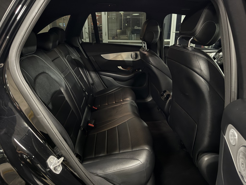 2019 Mercedes-Benz GLC-Class Image 29