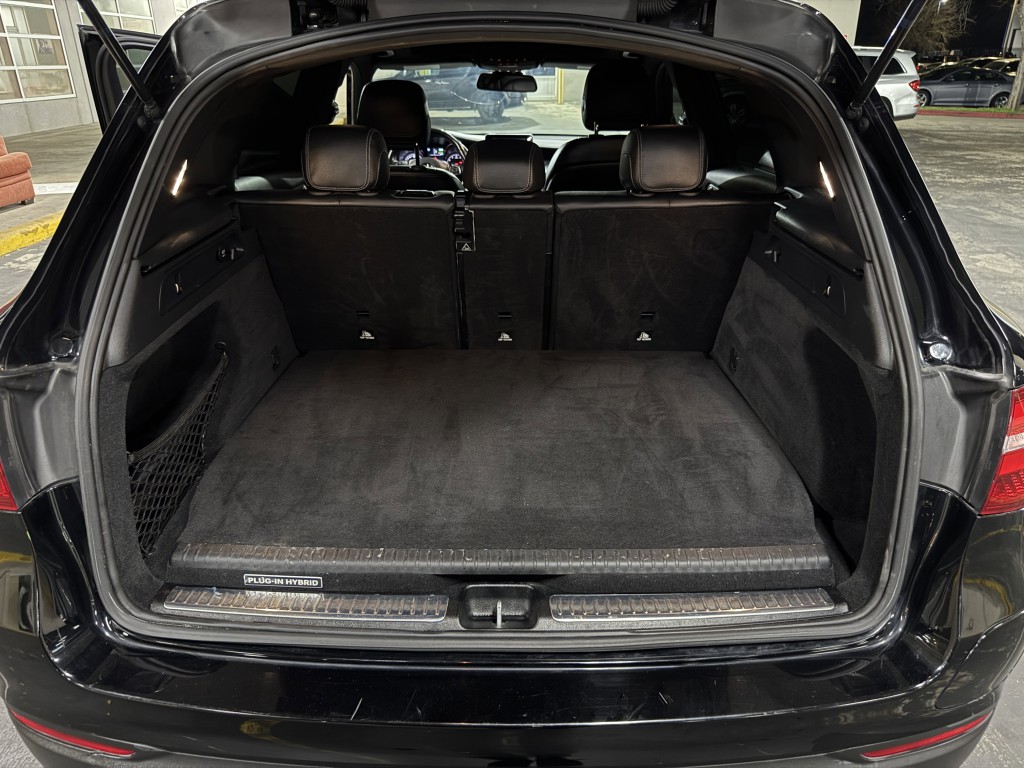 2019 Mercedes-Benz GLC-Class Image 32