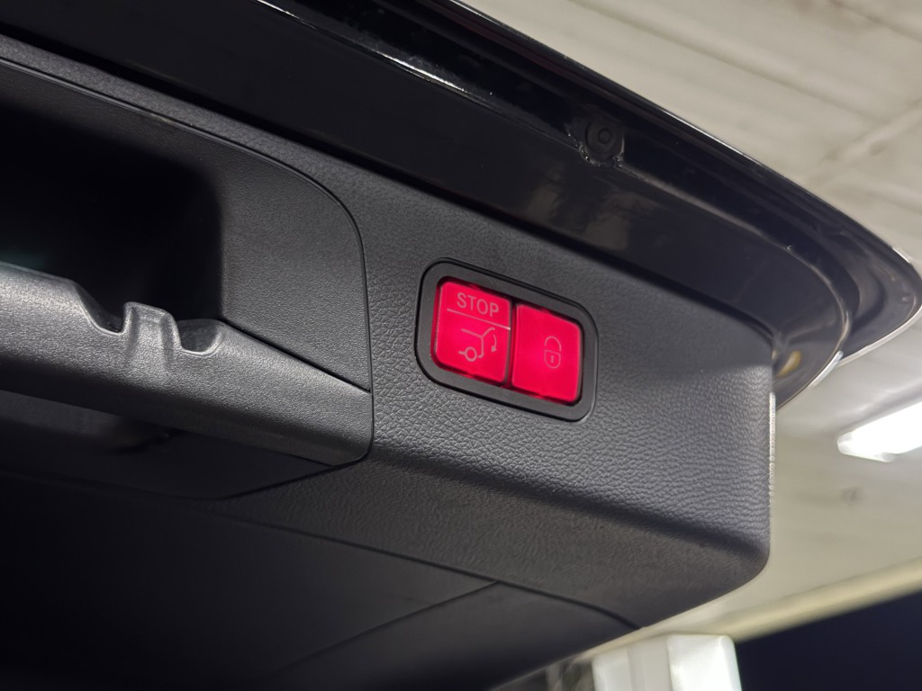 2019 Mercedes-Benz GLC-Class Image 33