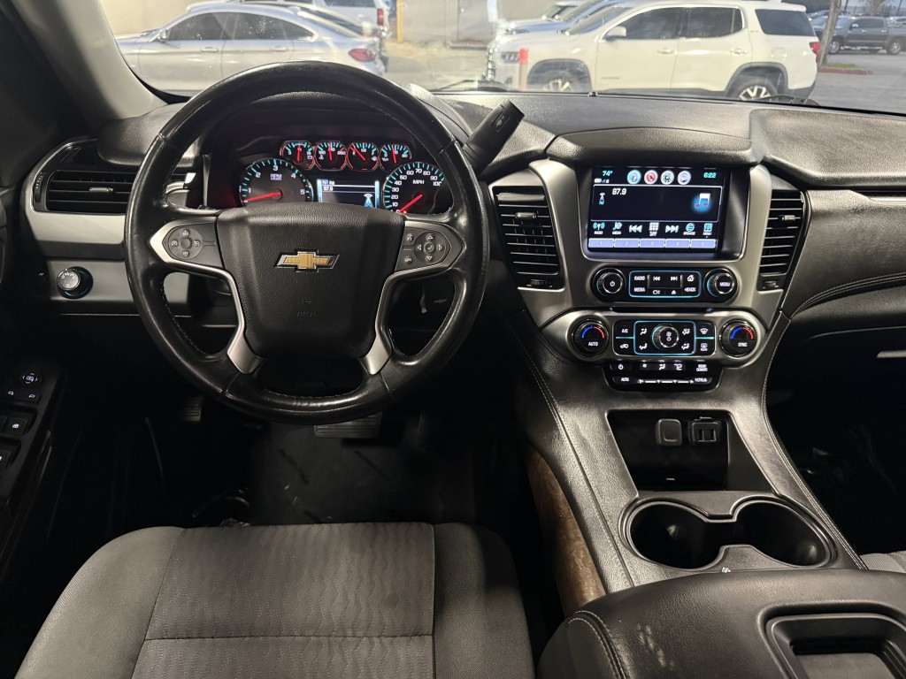 2020 Chevrolet Suburban Image 14