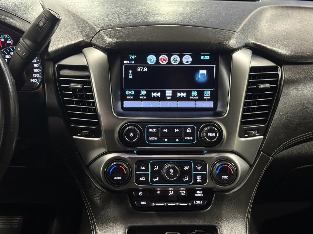 2020 Chevrolet Suburban Image 16