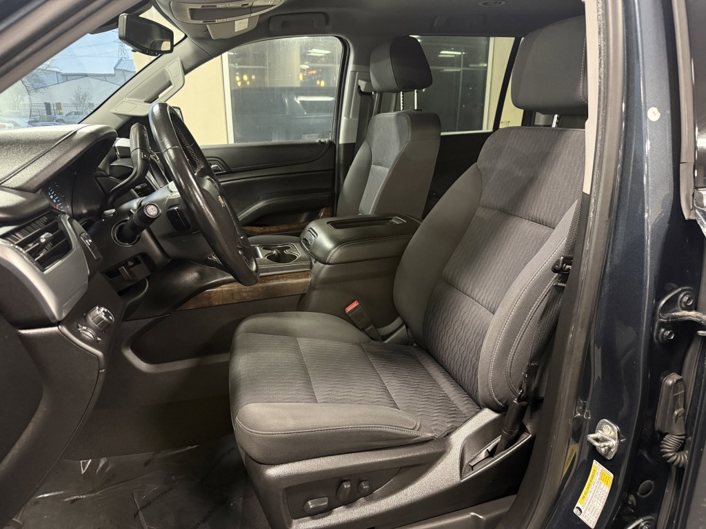 2020 Chevrolet Suburban Image 26