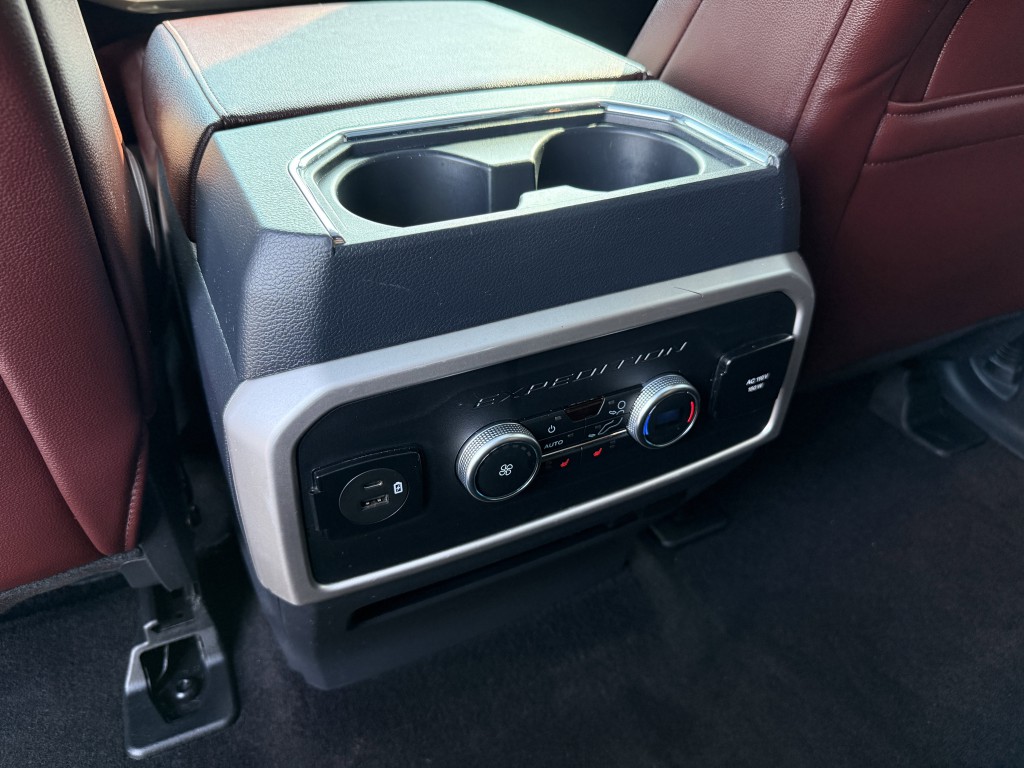 2023 Ford Expedition Image 37