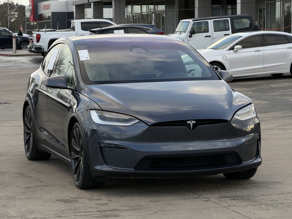 2022 Tesla Model X Image 3