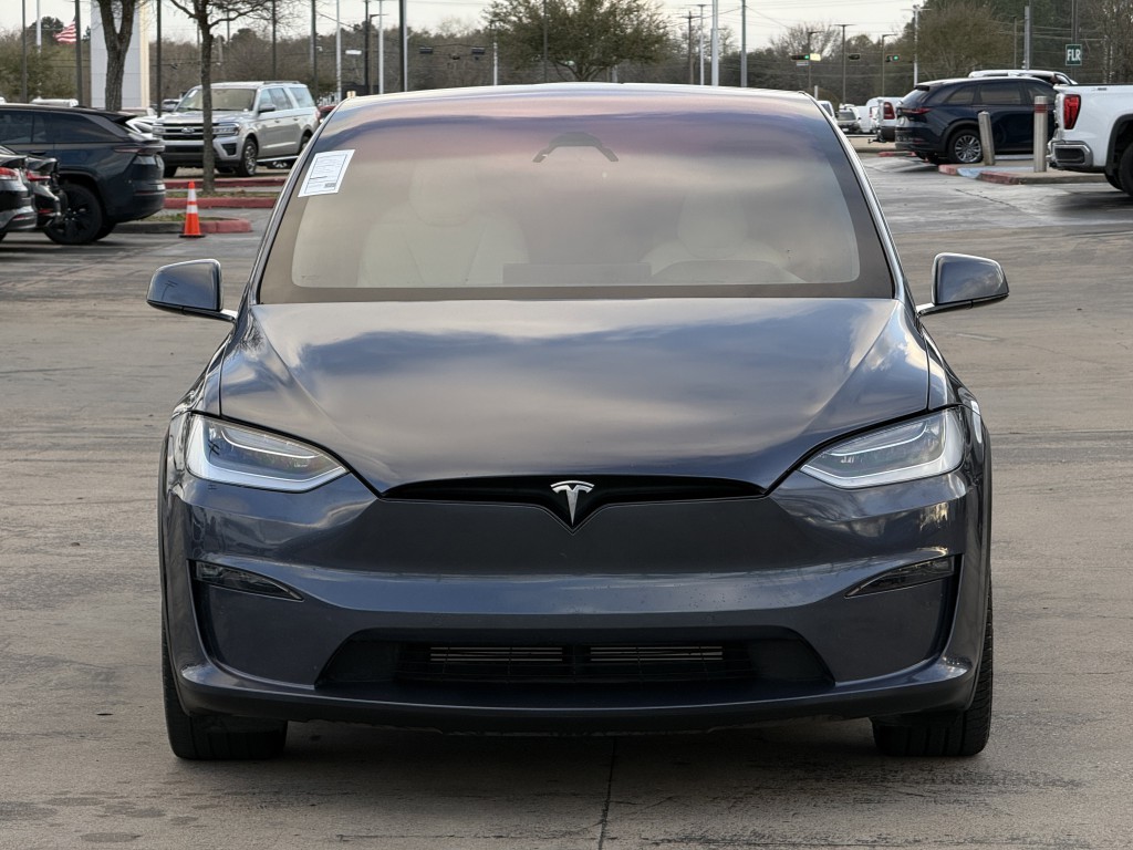 2022 Tesla Model X Image 7