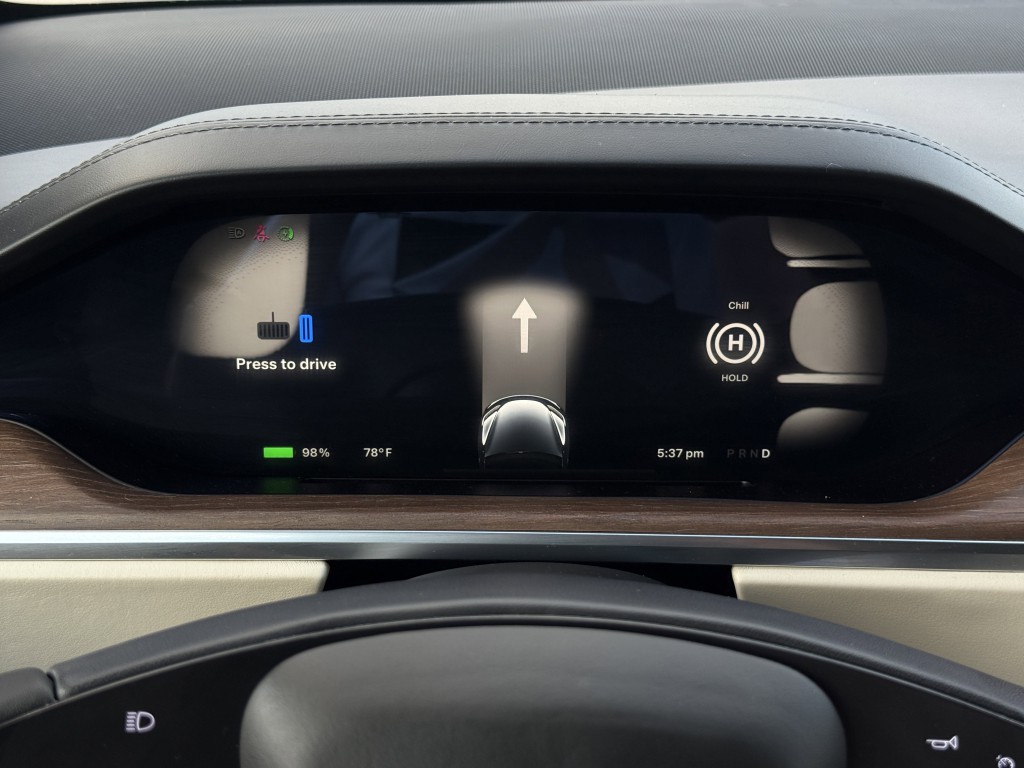 2022 Tesla Model X Image 19