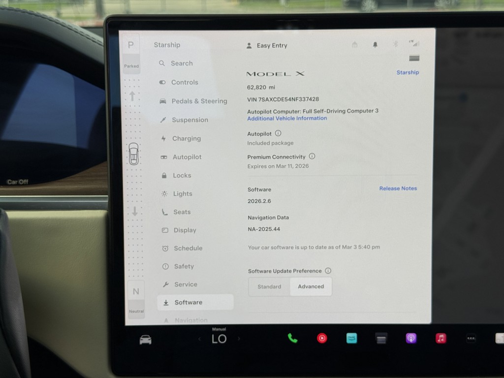 2022 Tesla Model X Image 20