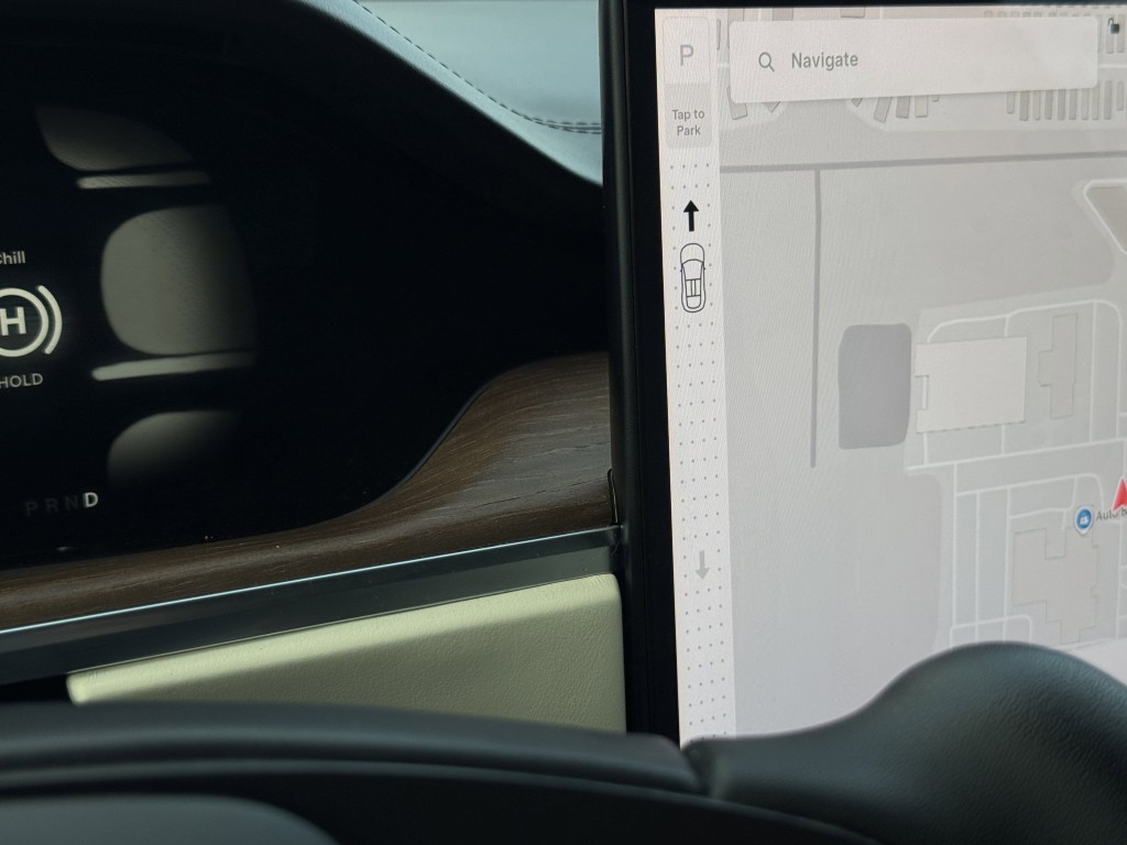 2022 Tesla Model X Image 24