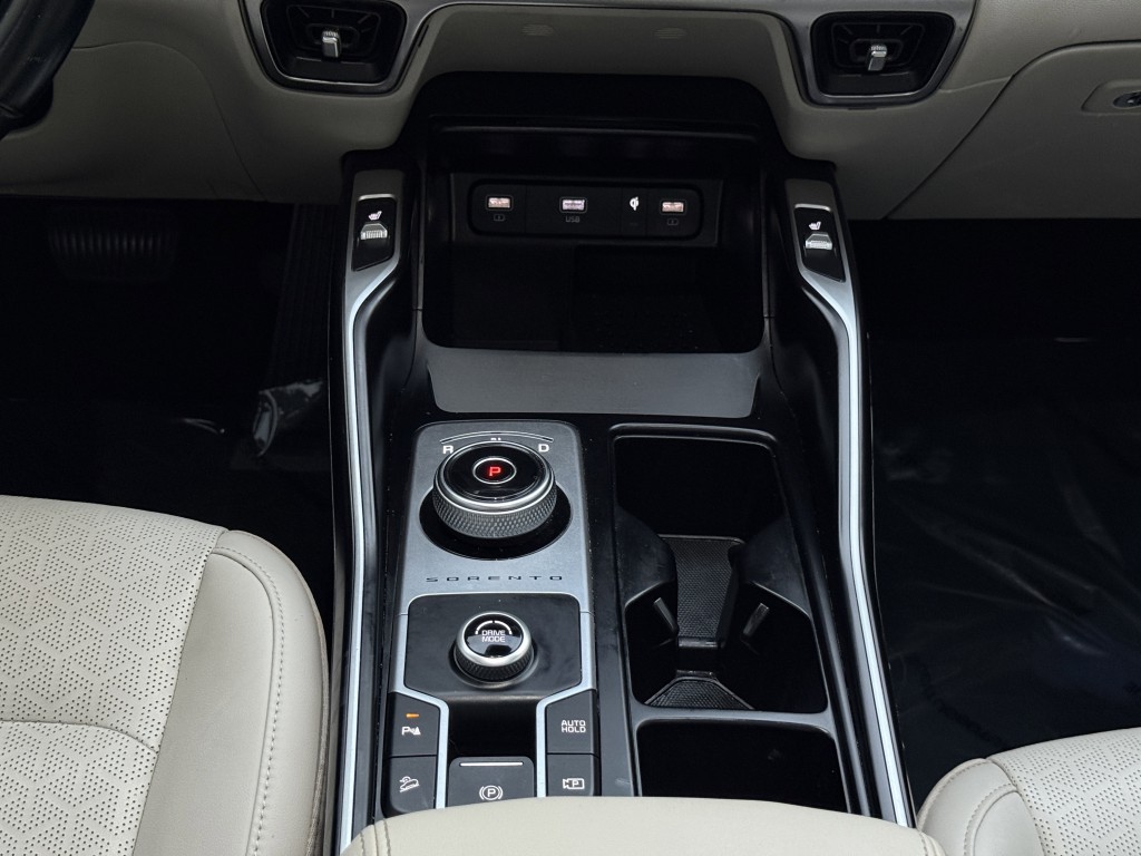 2021 Kia Sorento Image 25