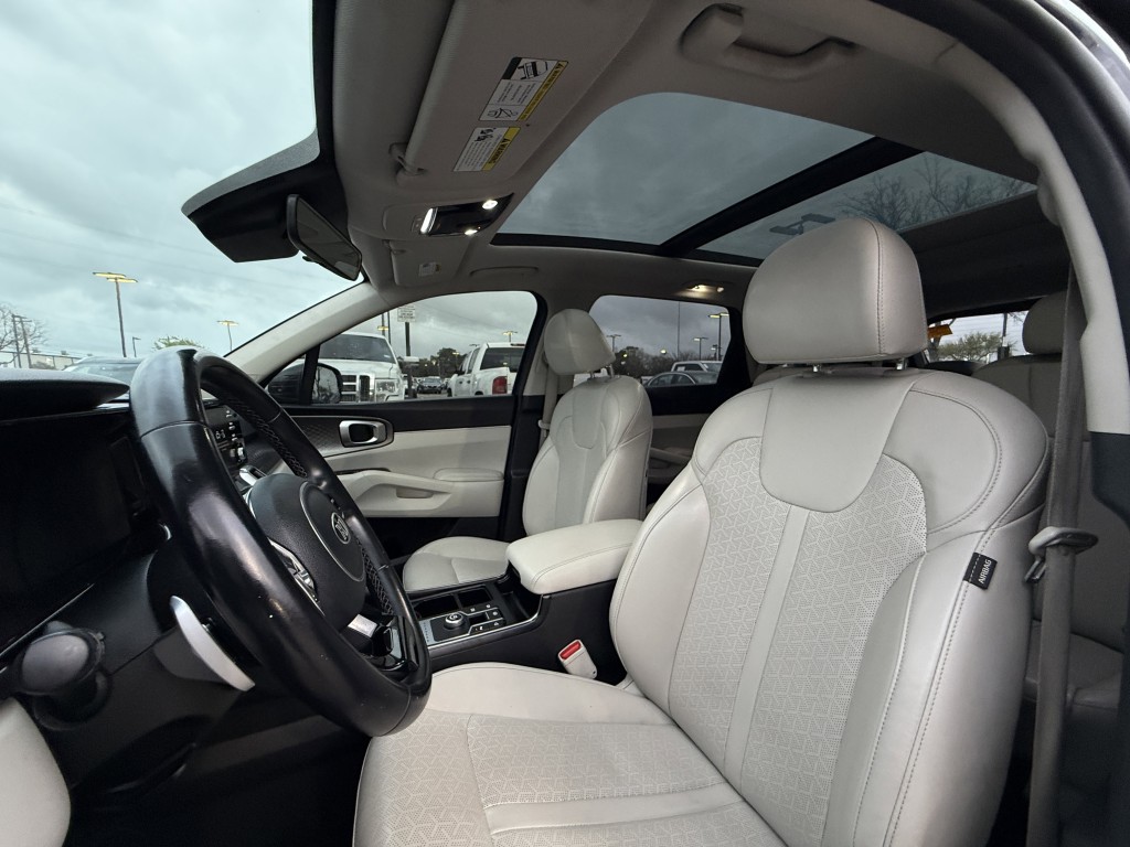 2021 Kia Sorento Image 32