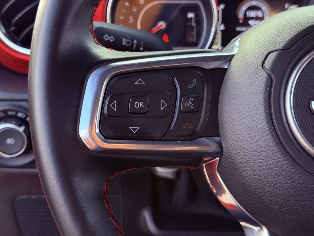 2021 Jeep Wrangler Image 15