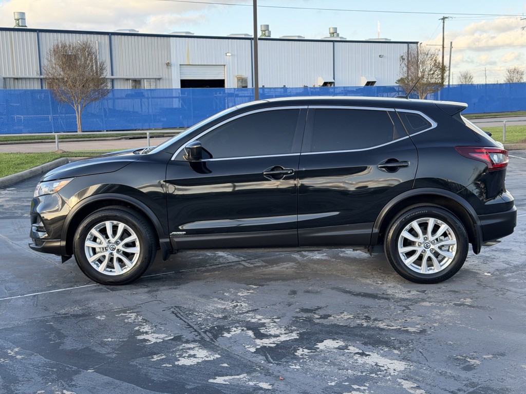 2021 Nissan Rogue Image 10