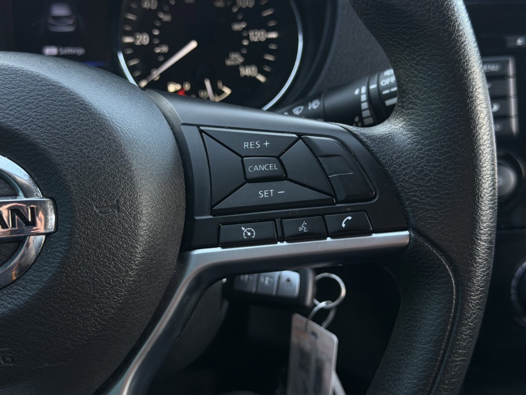 2021 Nissan Rogue Image 15